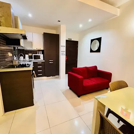 1 Bedroom In St Julians San Ġiljan